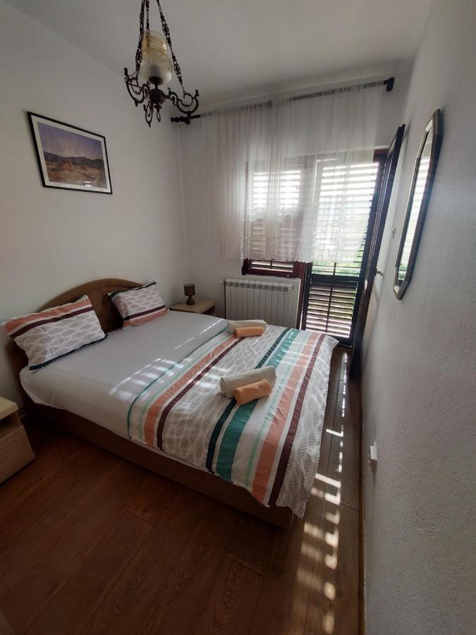 Holiday Home Milanovic Τσέτινιε Εξωτερικό φωτογραφία